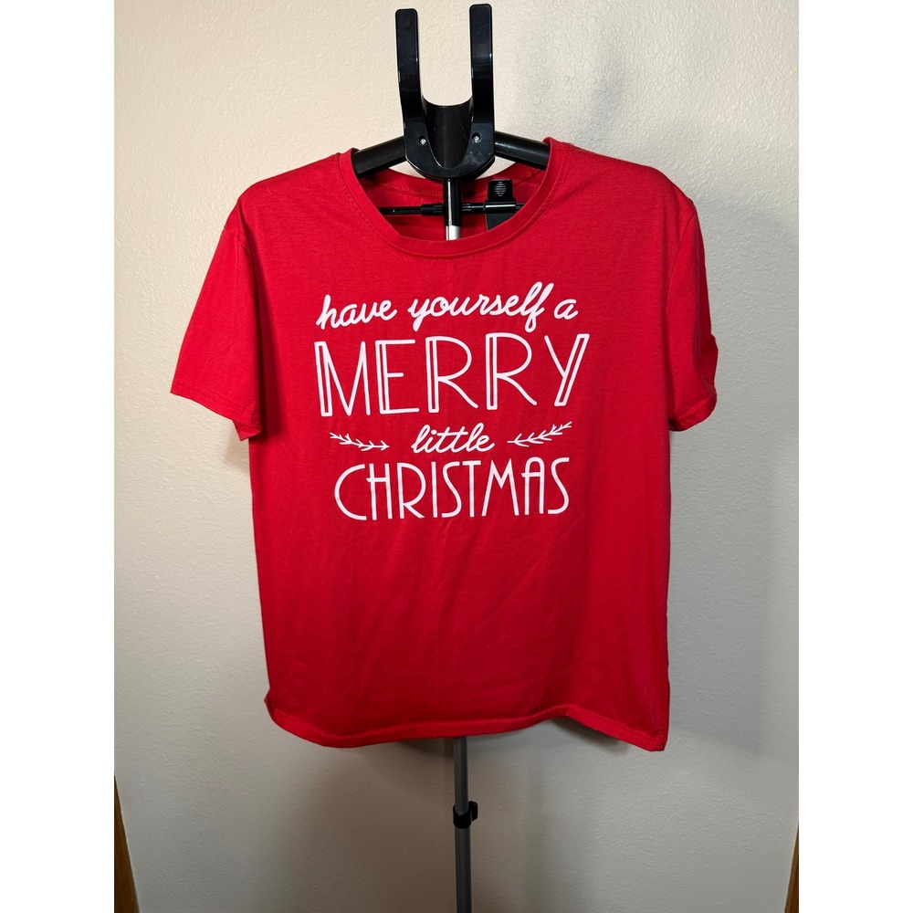 Christmas‎ Shirt Lot 2pc Gaze USA Merry Kissmas Red Merry Little Christmas Tee L